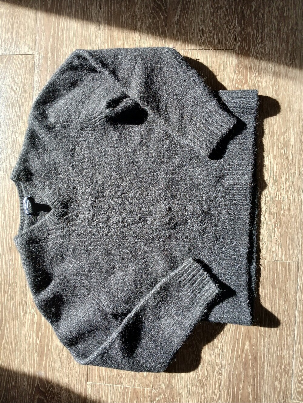 Banana Republic Charcoal Cable Knit Crewneck Sweater Womens Sz L Wool Cashmere
